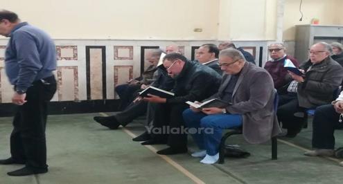 بالصور.. الخطيب وشوبير أبرز الحضور في تشييع جثمان رئيس قناة الأهلي